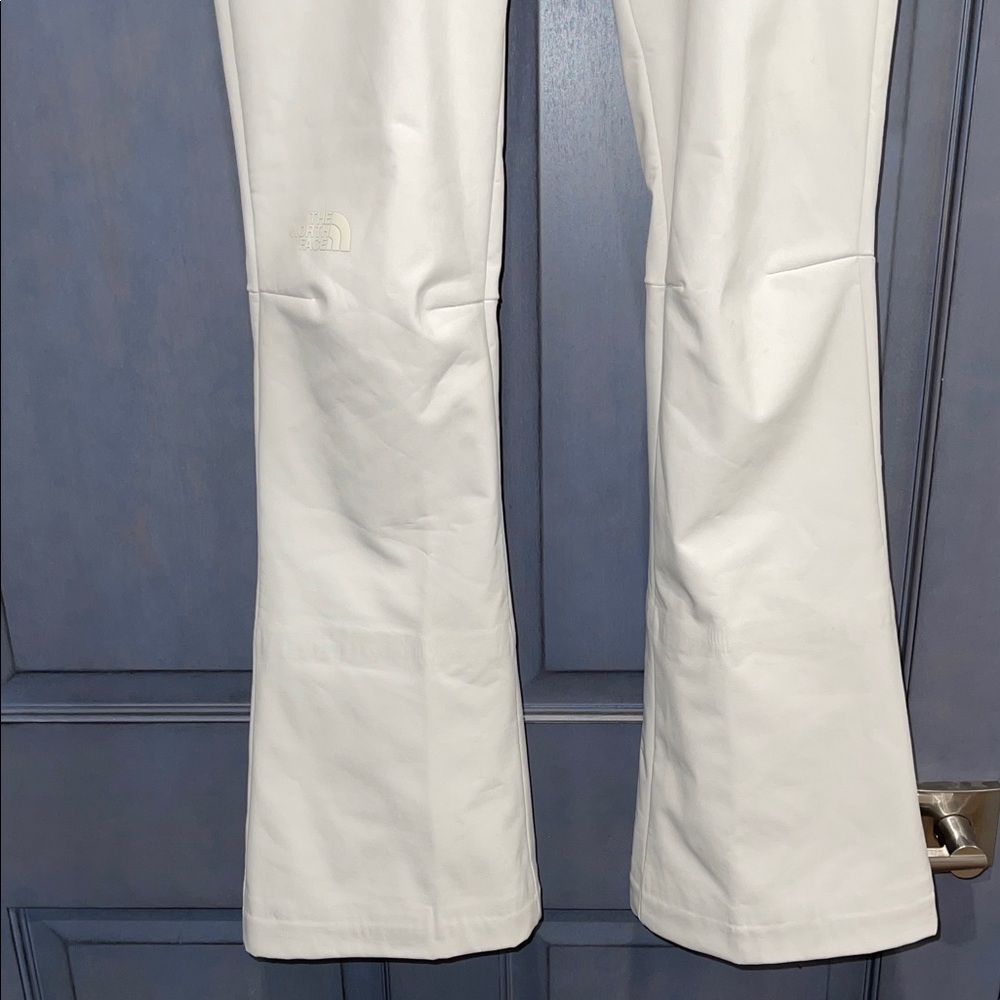 The North Face Amry Soft Shell Gardenia White Pants Snowpants Size 2 NWT 26x30 - Picture 3 of 16